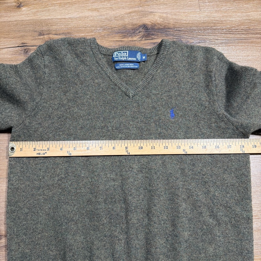Polo Ralph Lauren Men's MEDIUM Sweater Green V-Neck Pullover Knit Lambswool - Picture 9 of 12